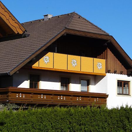 Appartement Haus Edelweiss à Sankt Margarethen im Lungau Extérieur photo